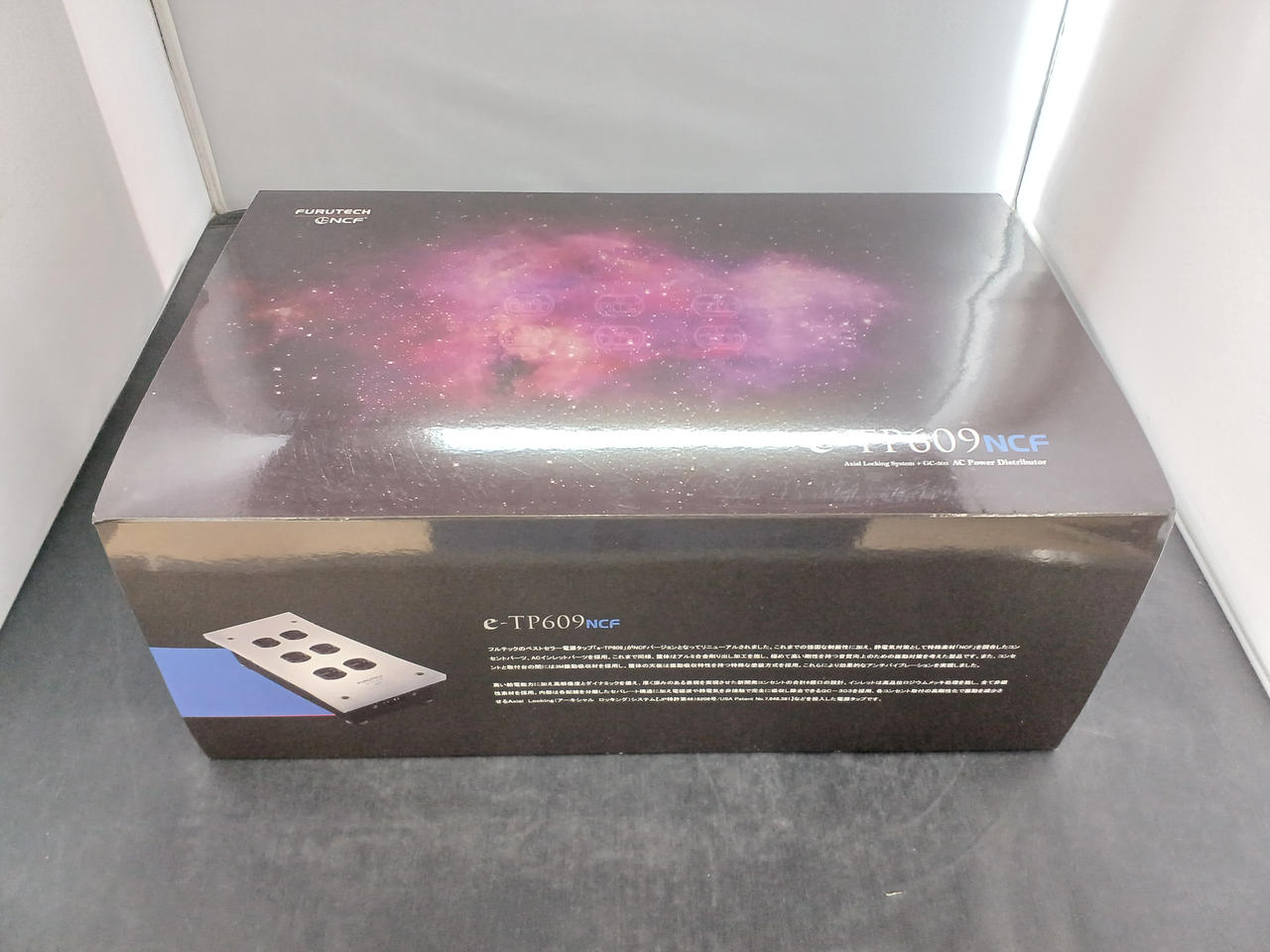 FURUTECH 型番：E-TP609NCF 電源タップ