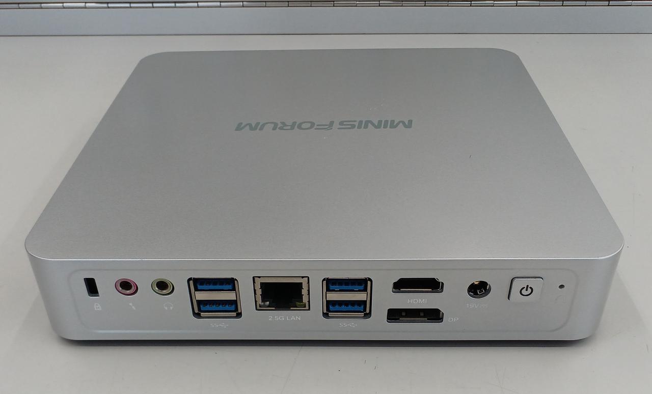 【ほぼ未使用】MINIS FORUM ミニPC Win10(win11可能) ほぼ未使用】MINIS FORUM ミニPC Win10(win11可能) ほぼ未使用
