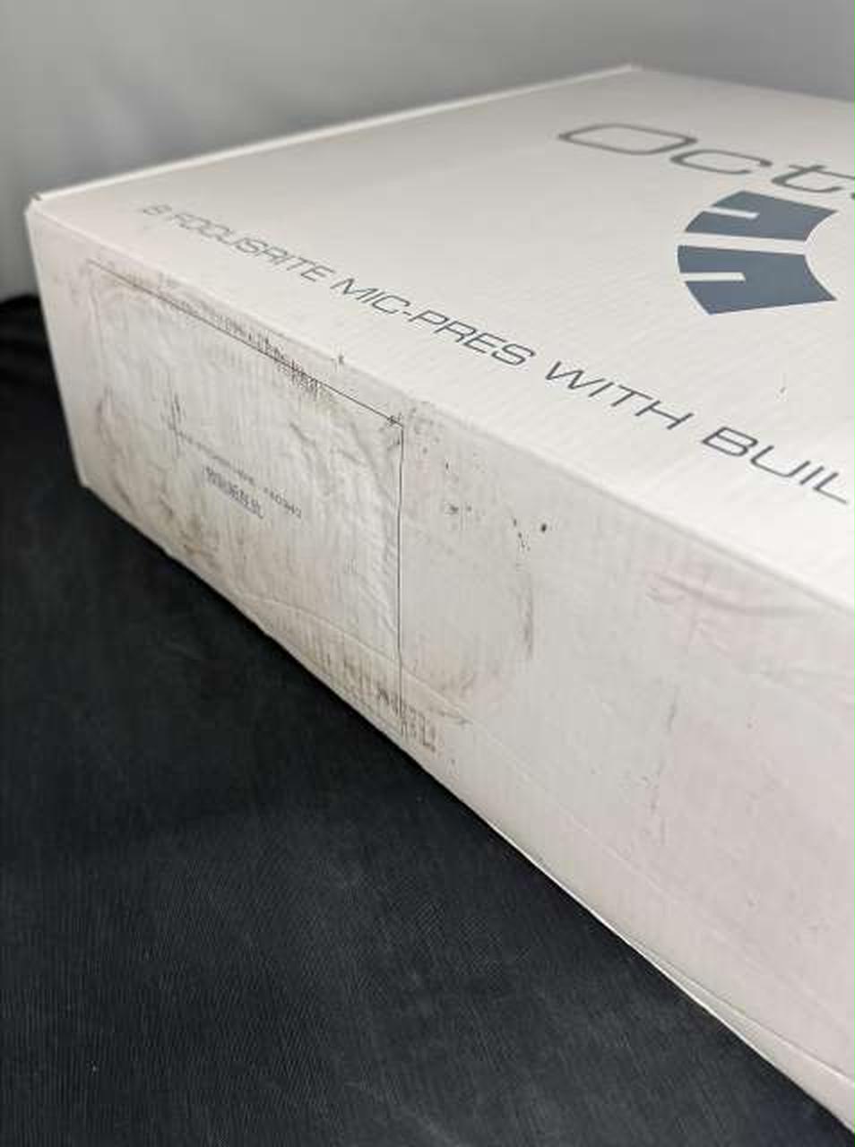 箱ダメージあります。