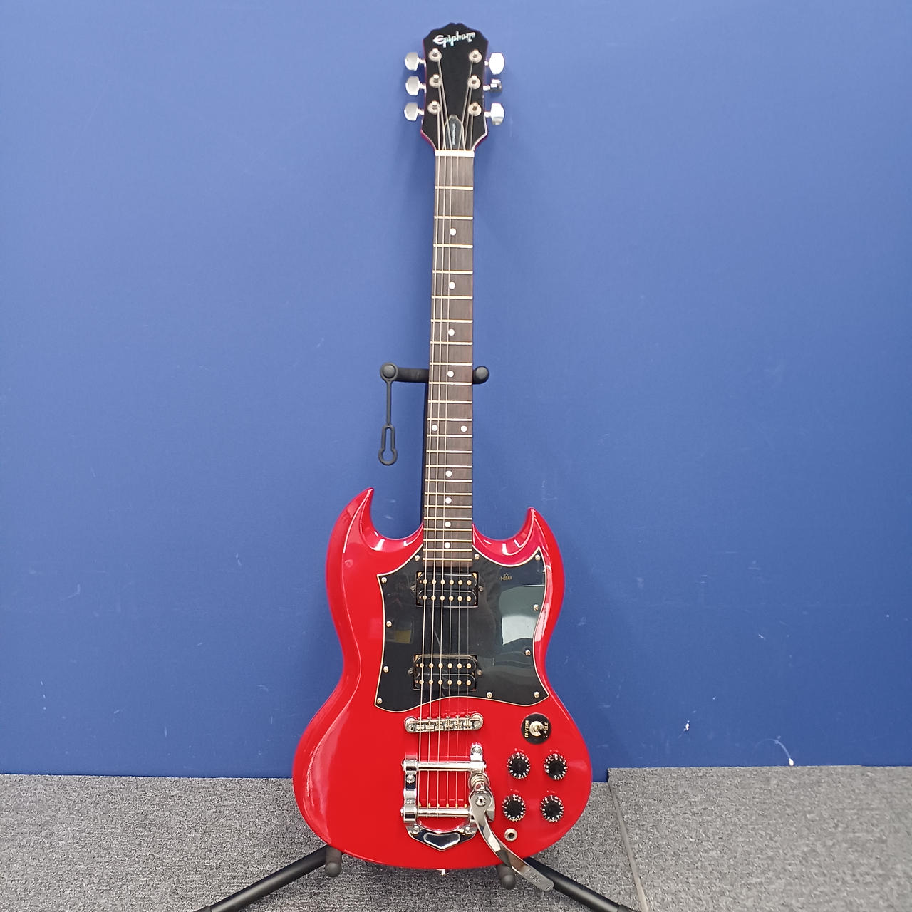 【送料込】美品　エピフォン　整備済み新品弦 Epiphone Ubukata ES-355 Ver.02 Classic White エレキギター 生