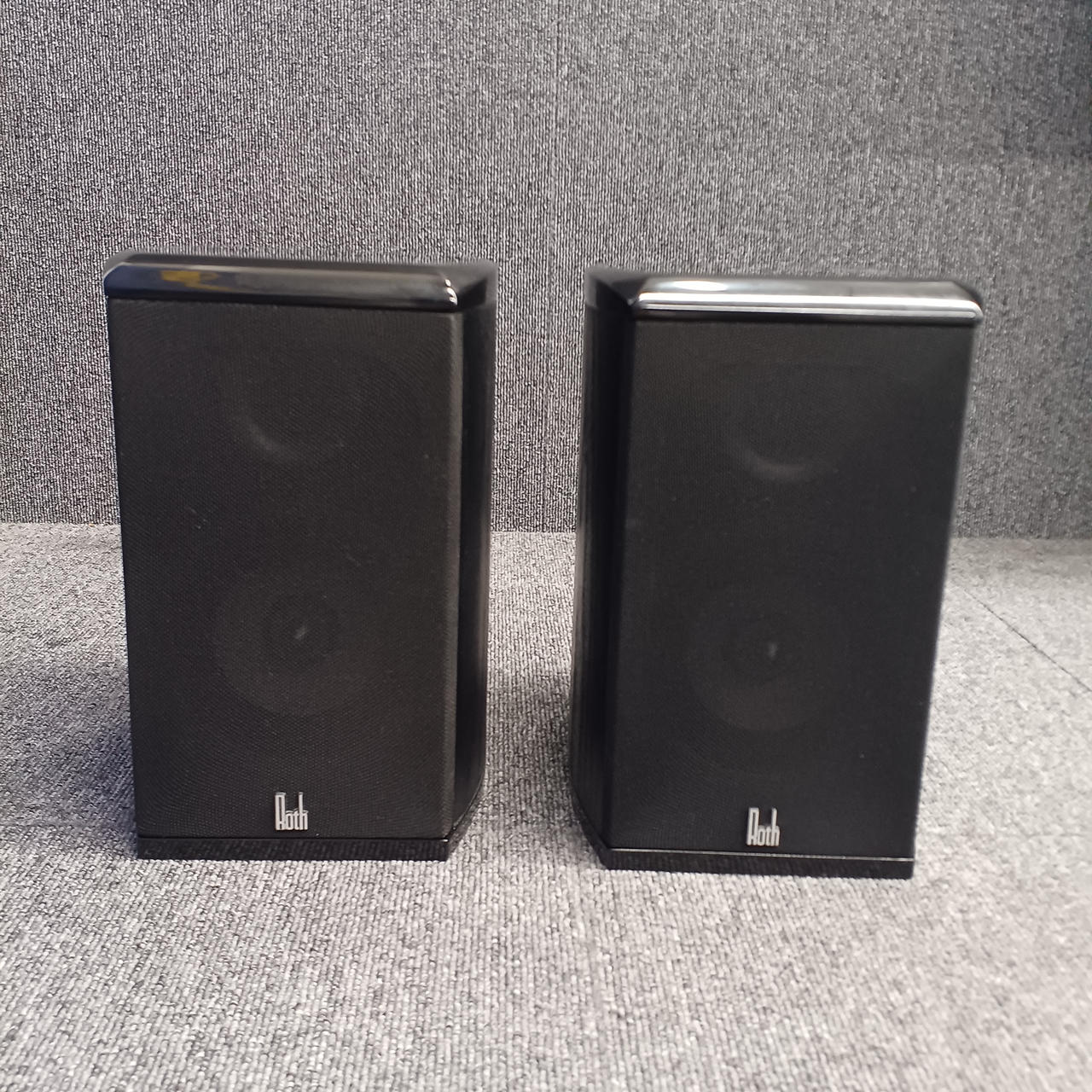 英国　Roth Oli1 スピーカーペア 英国 Roth Oli1 スピーカーペア 英国 Roth Oli1 スピーカーペア 英国