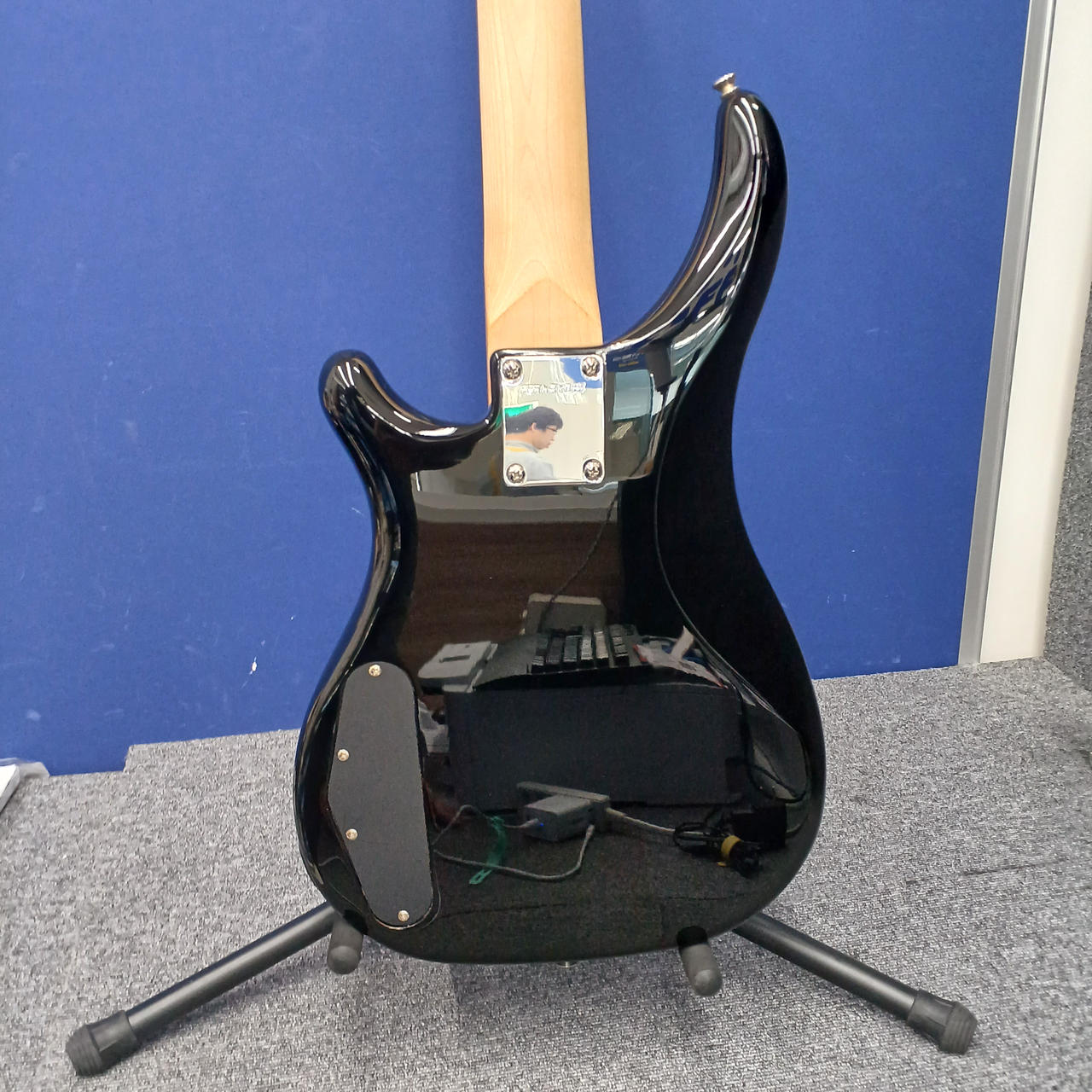 FERNANDES エレキベース ミディアムスケール 使用感少なめ 程度良