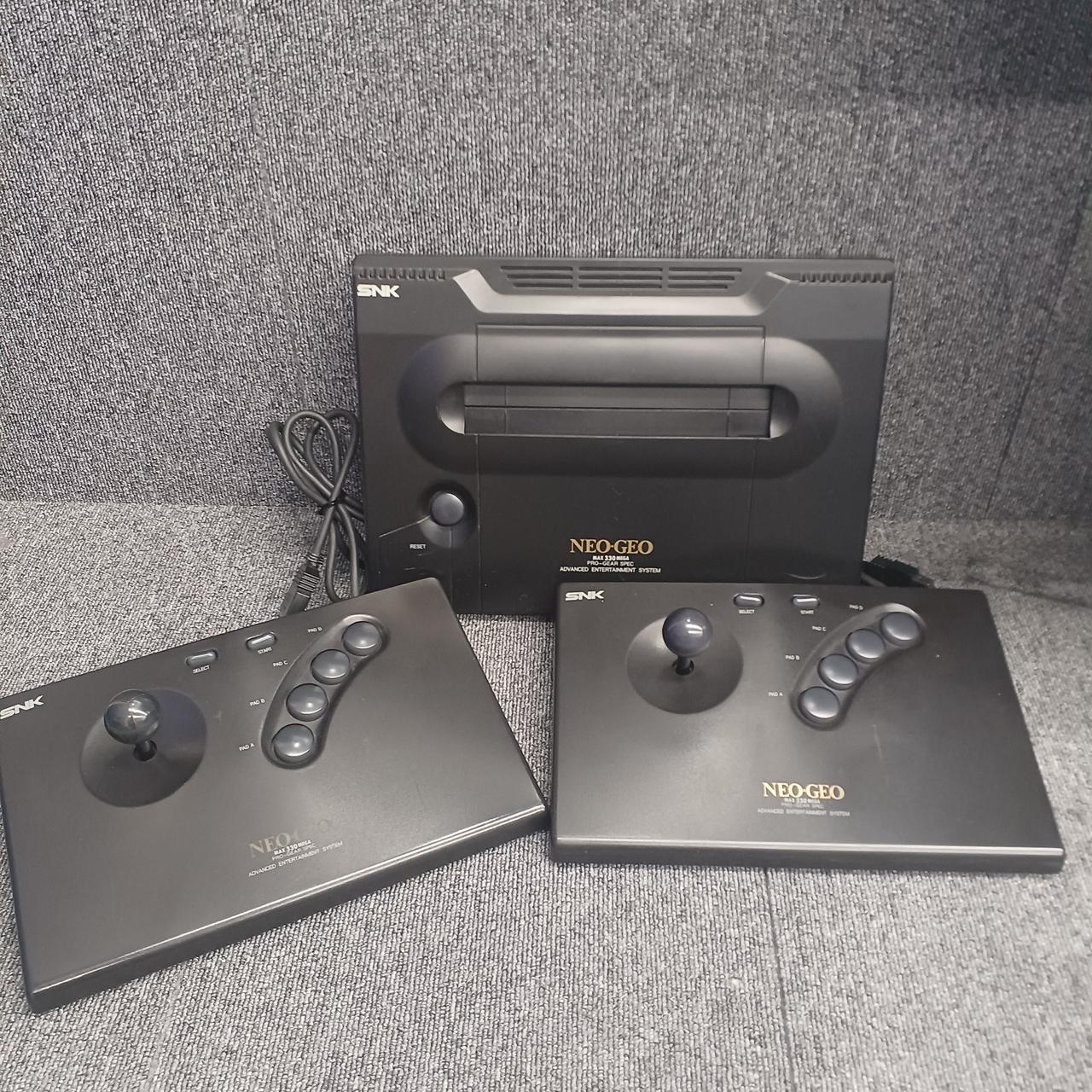 NEO-GEO