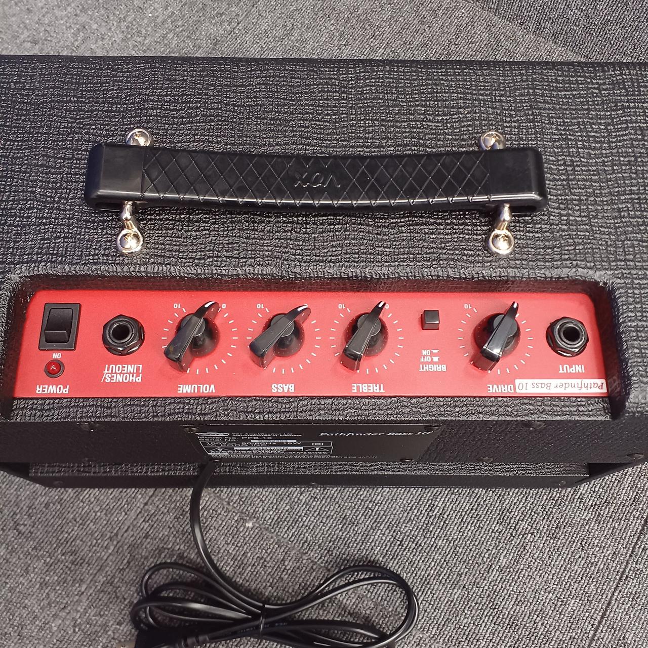 レア！生産中止品！VOX T-60 ベースアンプ レア！生産中止品！VOX T-60 ベースアンプ レア！生産中止品！VOX T-60