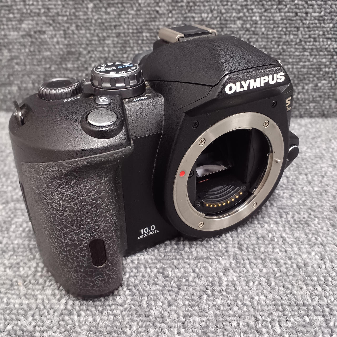 OLYMPUS 型番：E-510 デジタル一眼レフカメラ