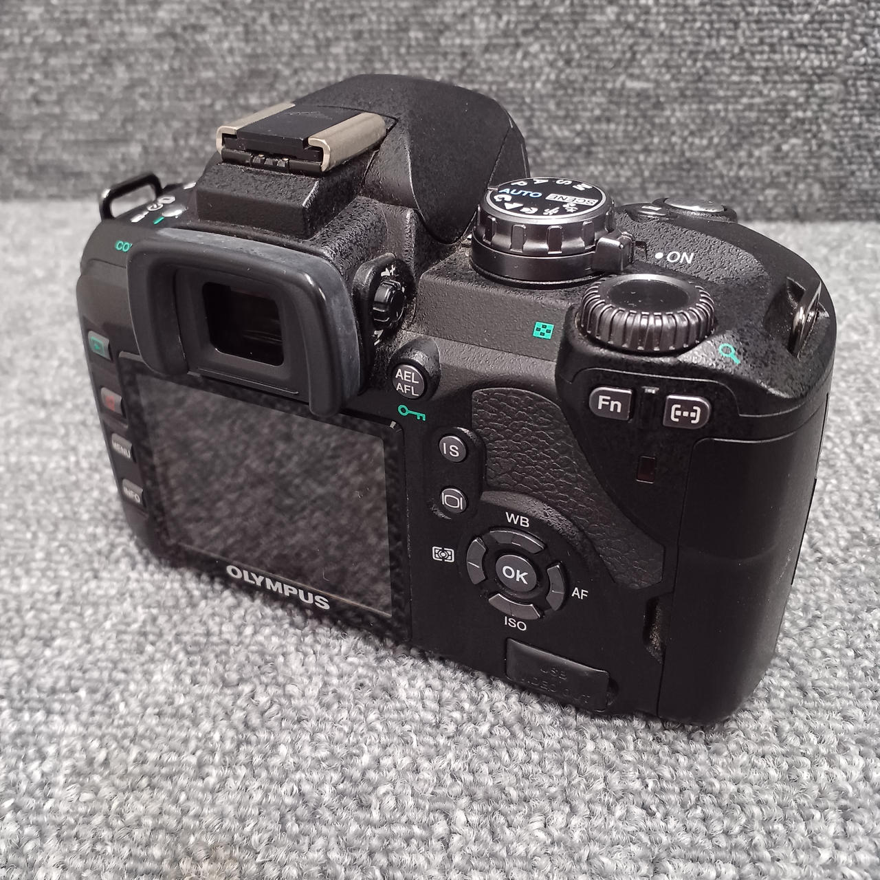 OLYMPUS 型番：E-510 デジタル一眼レフカメラ