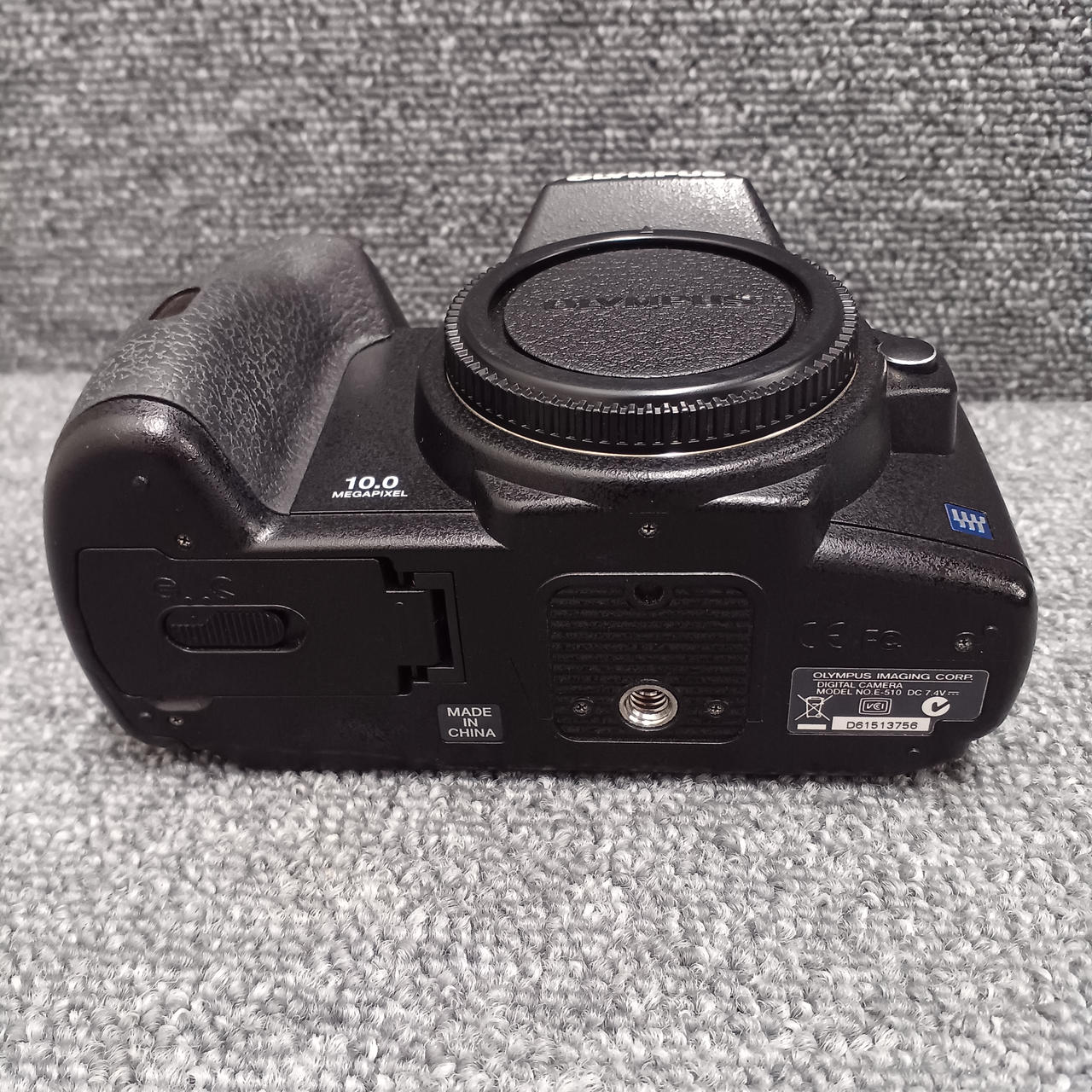 OLYMPUS 型番：E-510 デジタル一眼レフカメラ