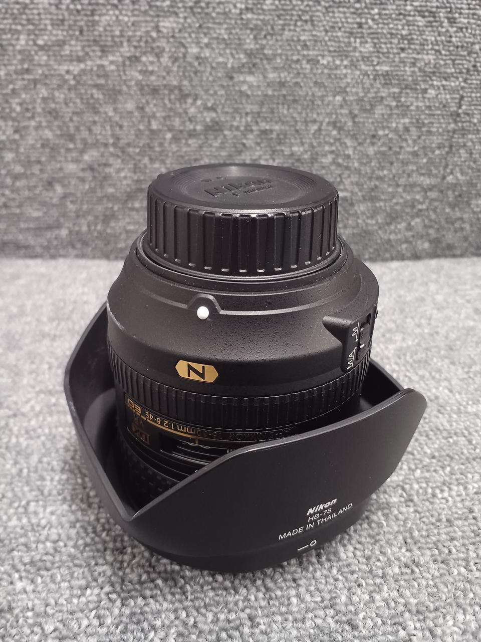 Nikon D4  f2.8ズームレンズ付き　中古品　バッテリー NIKON|標準ズームレンズ|HARDOFFオフモール（オフモ