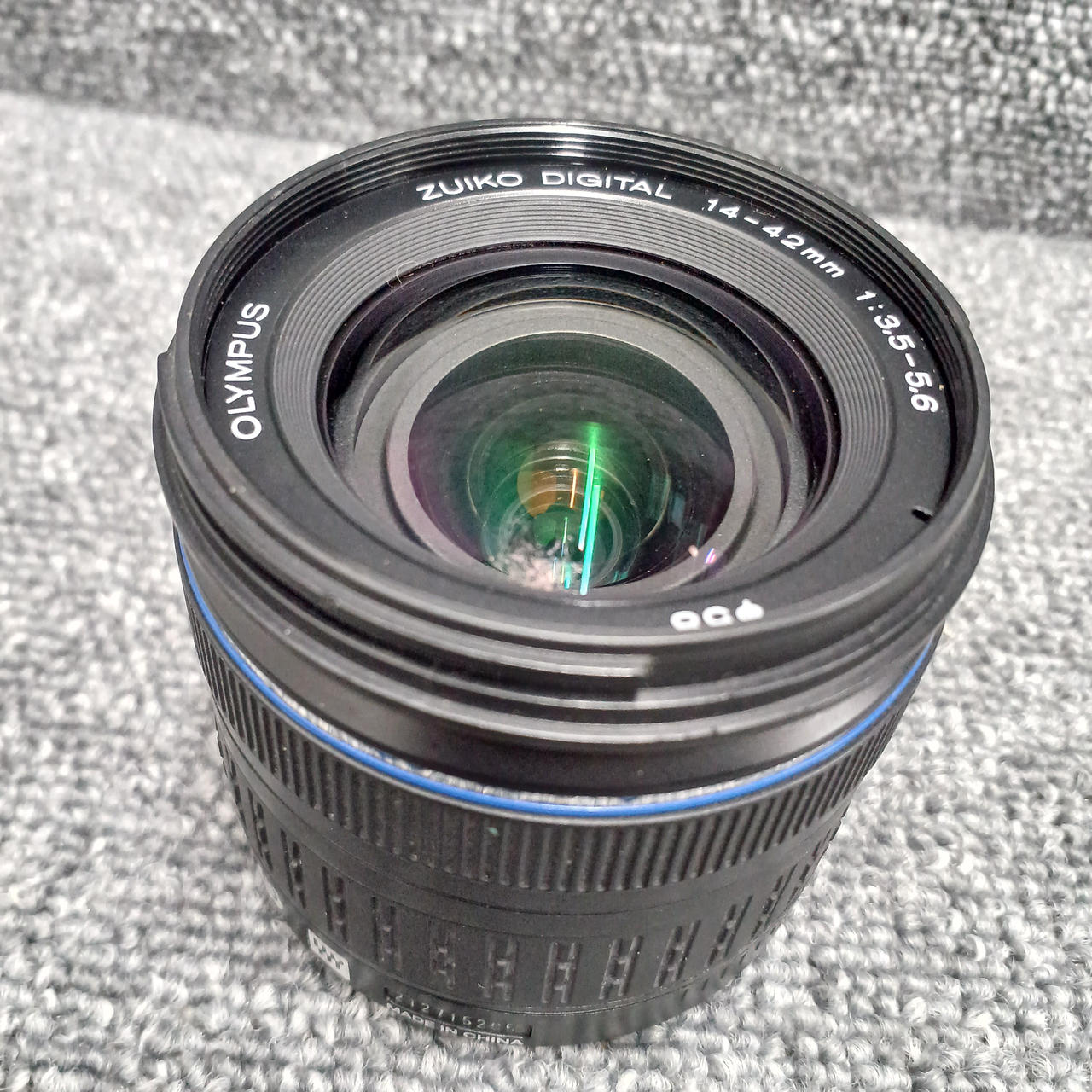 キズあります。