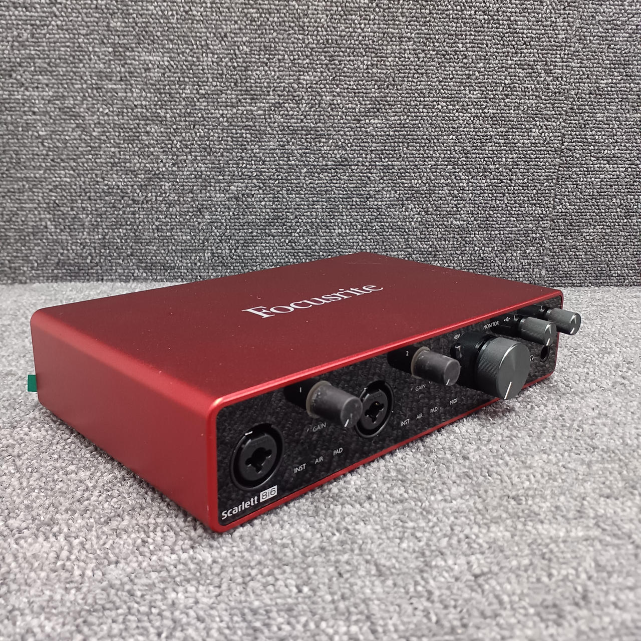 【未使用品】 focusrite forte オーディオインターフェイス Focusrite Scarlett solo (4th Gen) 2in 2out オーディオ