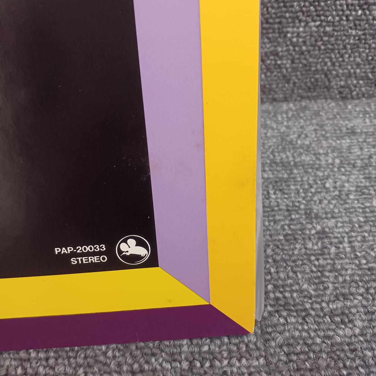 シミあります。