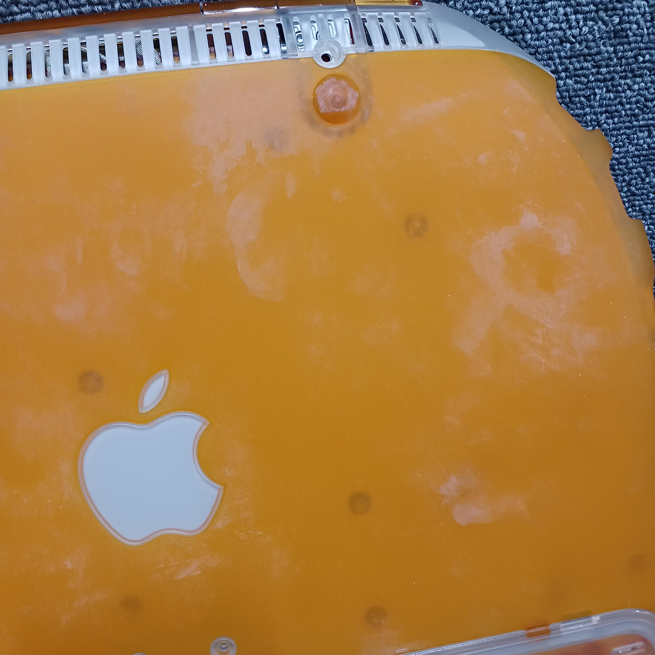 ヨゴレあります。