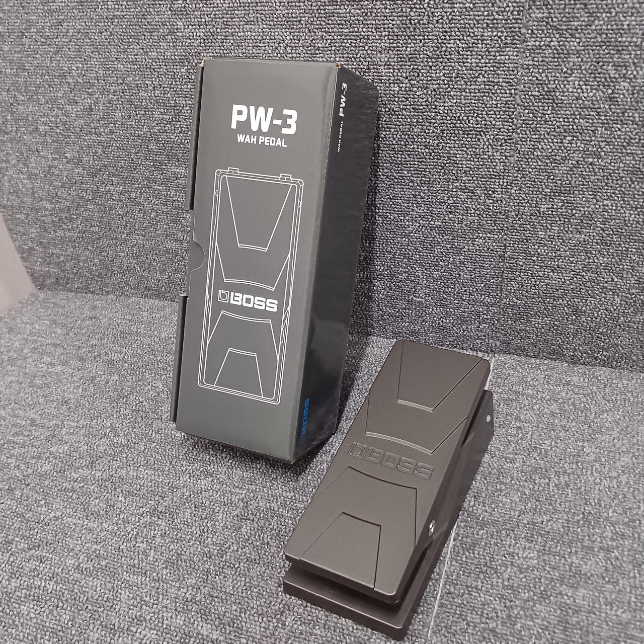 BOSS|ワウペダル|【ハードオフ公式通販】オフモール|1011130000011400