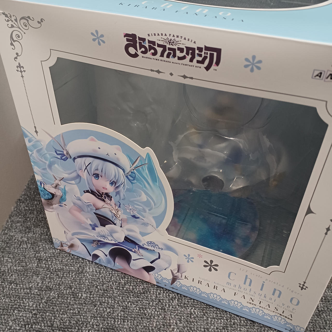 箱色落ちしています。