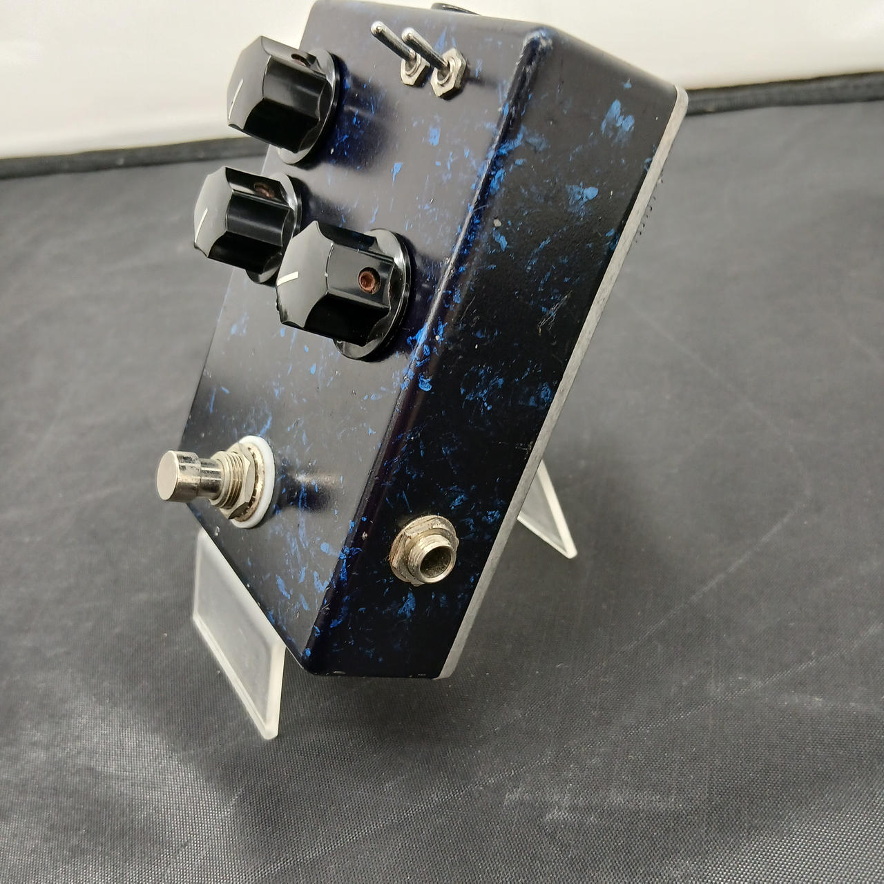 歪みエフェクター オーダーメイド① 不明|自作 歪みエフェクター|【ハードオフ公式通販】オフモール