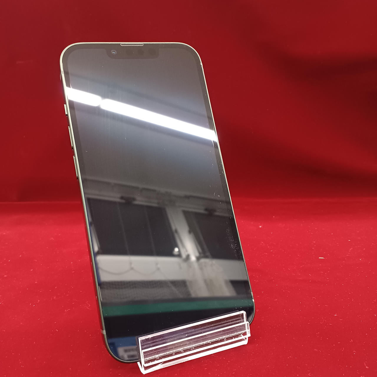 APPLE 型番：MNGG3J/A IPHONE13 42,900円