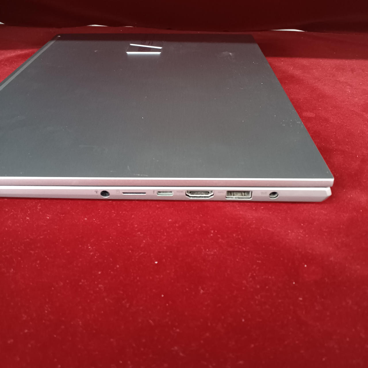 ノートパソコン　desktop-8j349ht ノートパソコンdesktop-8j349ht