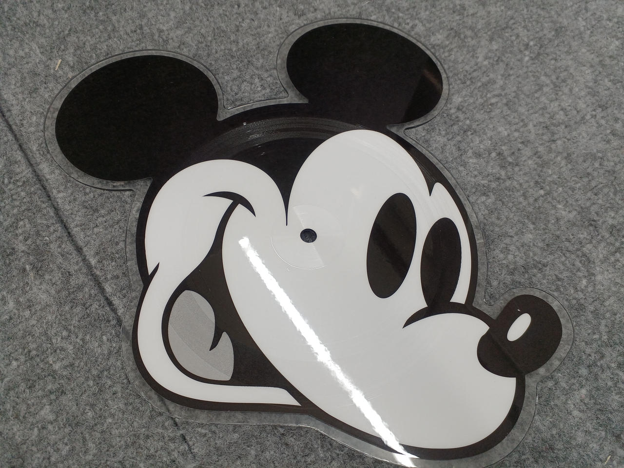 【未開封】Dive into Disney　レコード Dive Into Disney 【Copy Control CD】 | HMV&BOOKS online