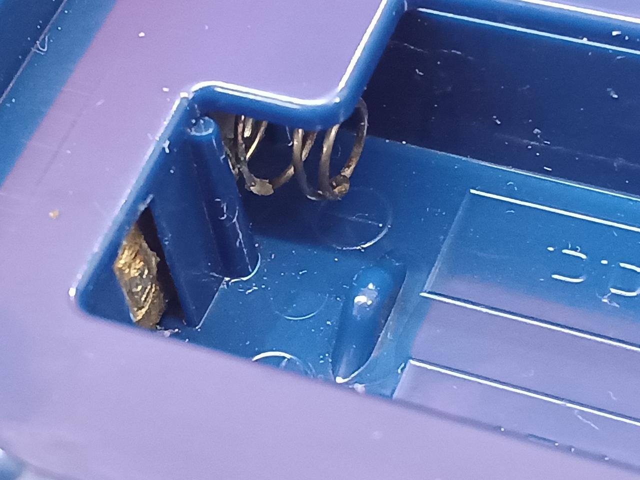 液漏れあり電源入りました