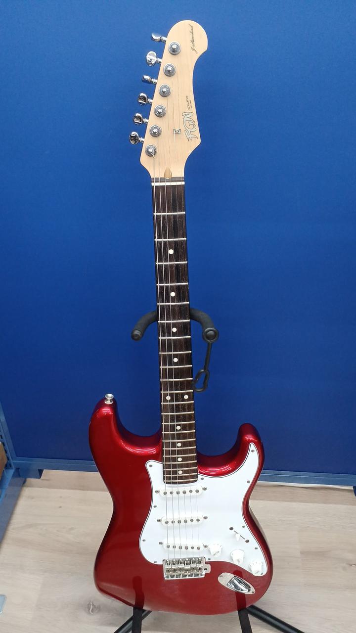 fgn ストラトキャスタータイプ　メンテ済み　即弾けます Amazon | 【特別カラー】FGN FUJIGEN NST110RAL OLP Neo Classic