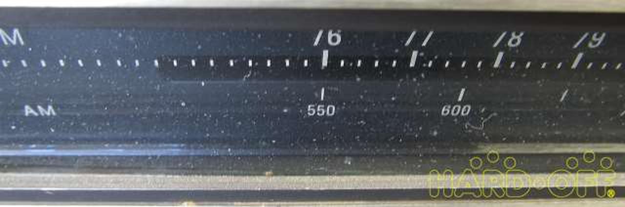 ディスプレイ内部にチリがあります