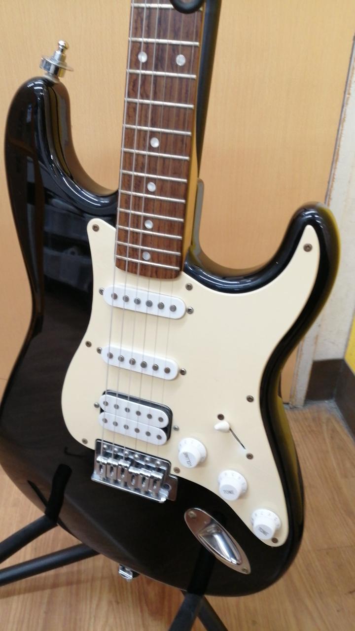 SQUIER 型番：AFFINITY SERIES STRATOCASTER エレキギター 15,048円