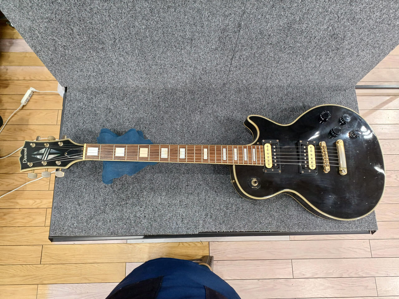 アリアダイヤモンドのエレキべースギター中古品 アリアダイヤモンドのエレキべースギター中古品 アリア