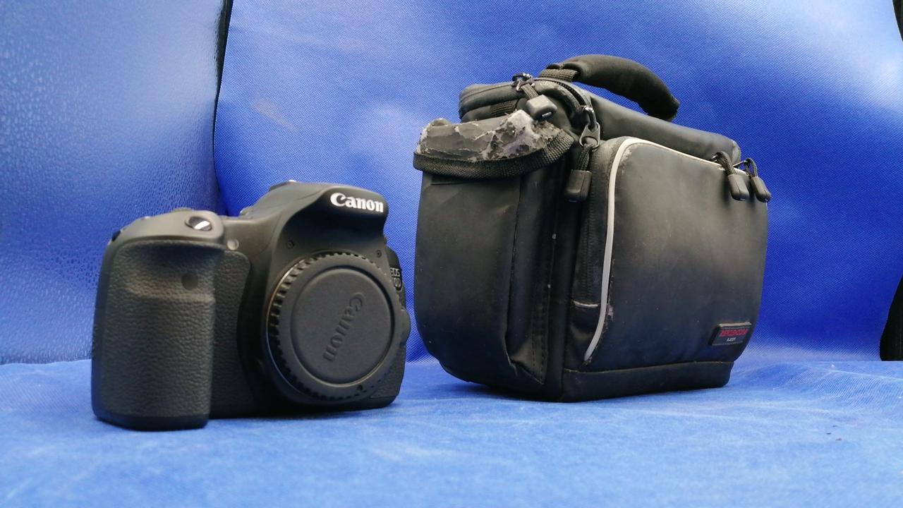 Canon - CANON   カメラPCショルダー　&quot;&quot;特別値下げ中&quot;&quot; 楽天市場】canon カメラ（メーカーキヤノン）（バッグ・ケース