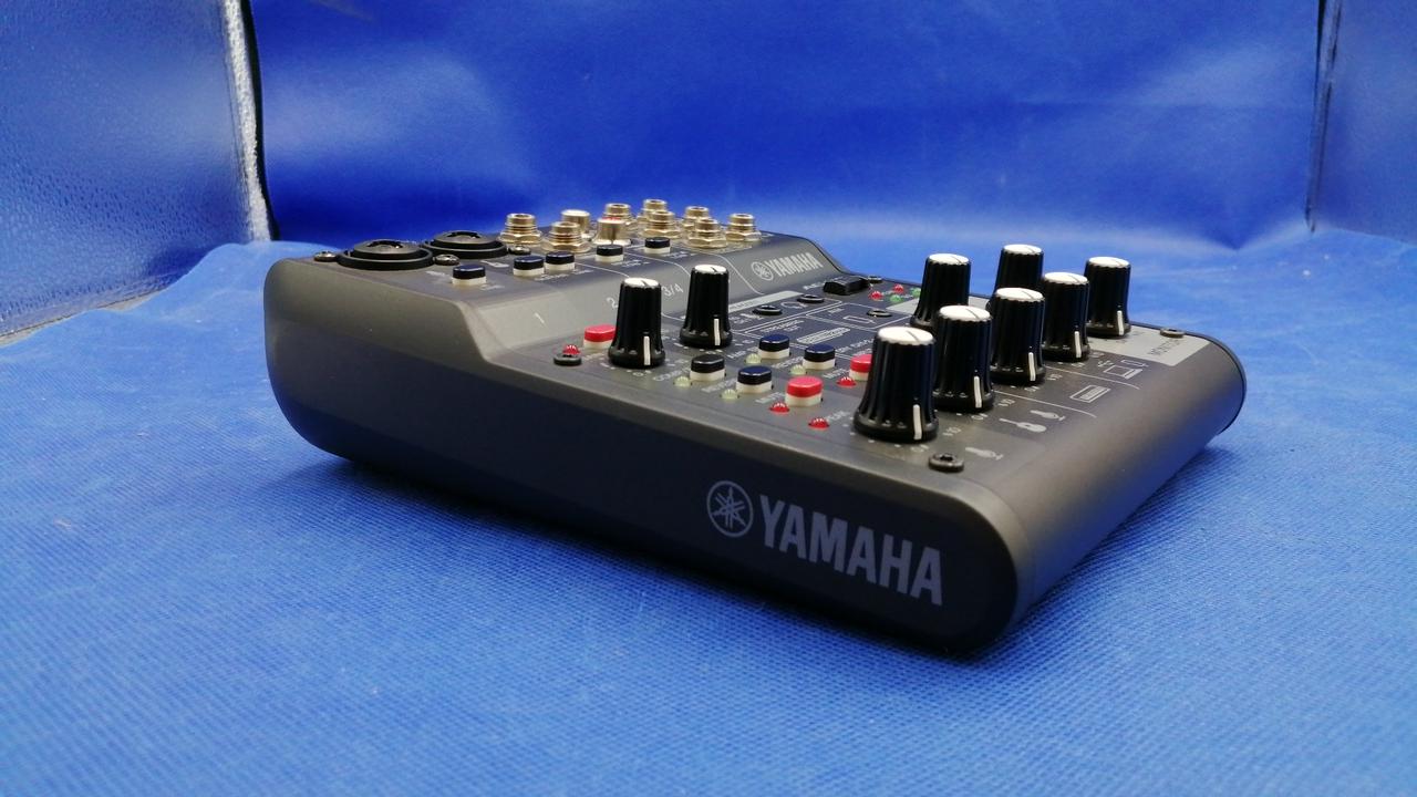 Yamaha ミキサー ヤマハ | AG03MK2 - AG Series - 概要