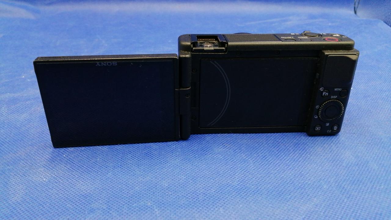 SONY MHS-PM1 未使用品 スナップカメラ　デジカメ Sony MHS-PM1 Webbie HD Camera (Silver) MHSPM1 B&H Photo Video