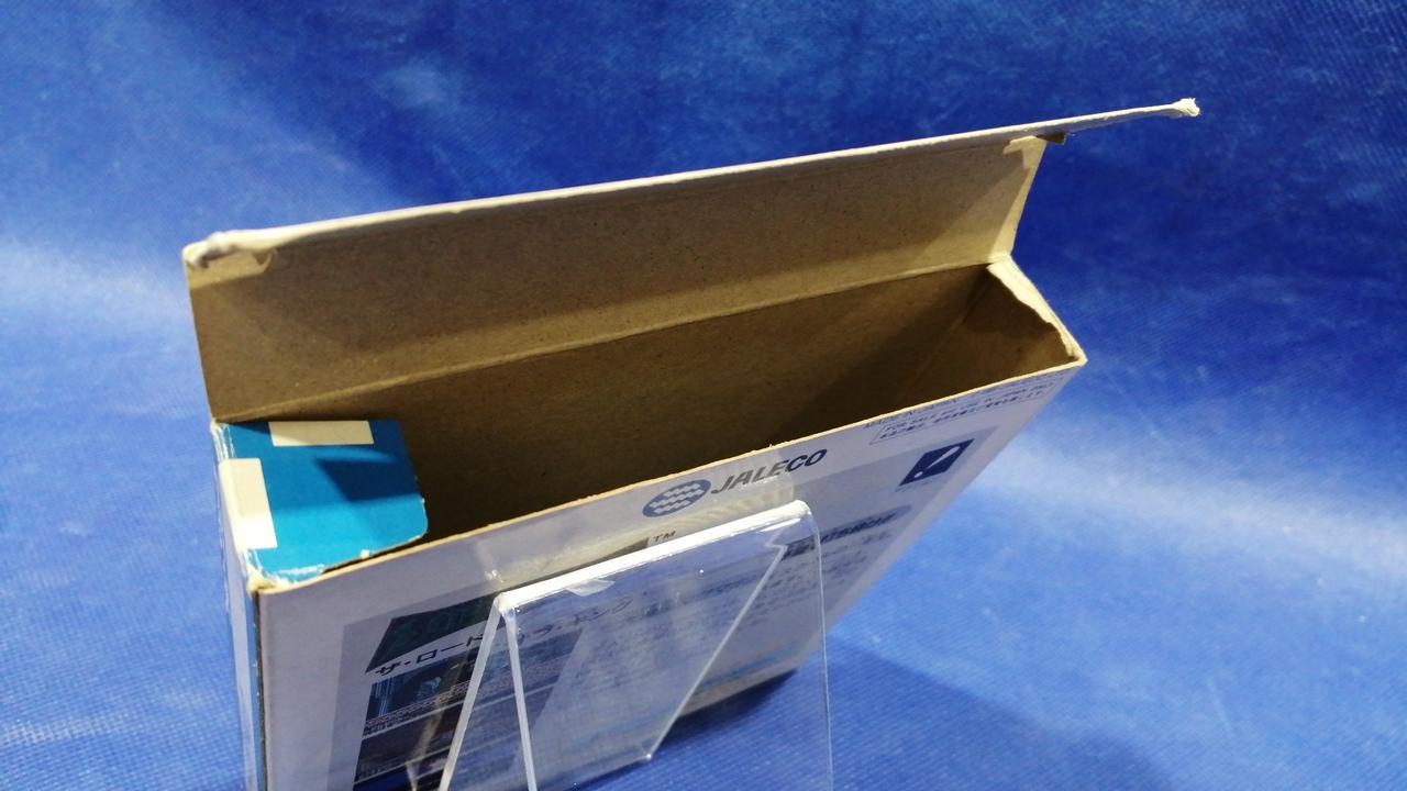 片方破れています…