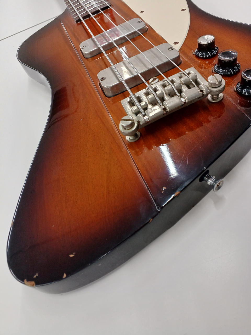ワケあり特価 Orville by Gibson Thunderbird 整備済 オービルBYギブソン(ORVILLE BY GIBSON)|エレキベース|HARDOFF