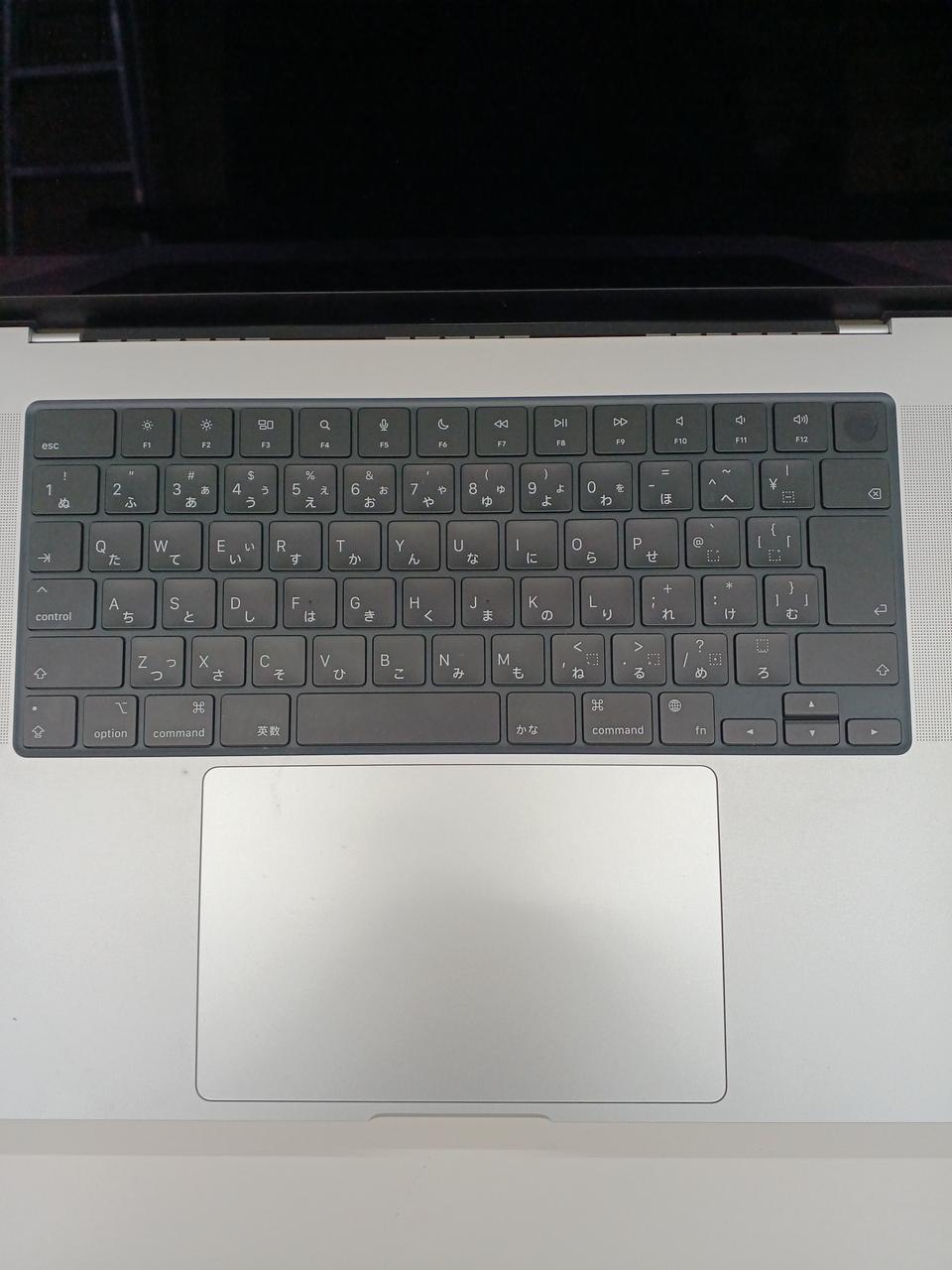 キーボードややテカりあり