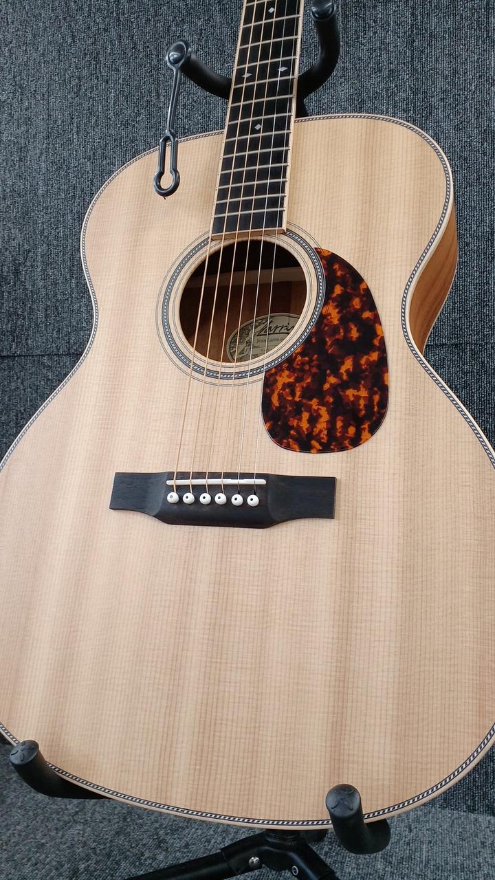 ラリヴィー(LARRIVEE)|アコースティックギター|HARDOFFオフ