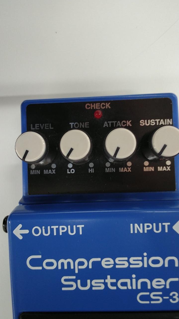 もうもう値下げしました❣️中古★BOSS CS-3 Comp★澄み渡る青が素敵❣️ 2025年最新】BOSS CS 3の人気アイテム - メルカリ