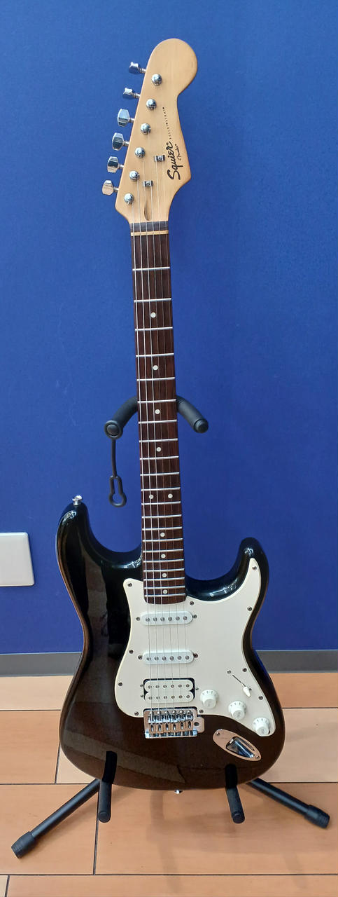 スクワイア　ストラトキャスター　※最終値下げ※ SQUIER BY FENDER ストラトキャスター」の買取実績・相場-高額