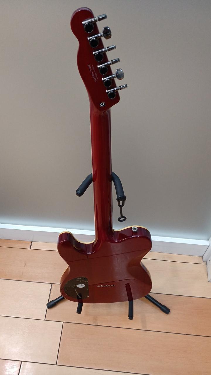 フェンダーテレキャスター？テレキャスタータイプの珍しいギター　美品 フェンダージャパン(FENDER JAPAN)|テレキャスタータイプ
