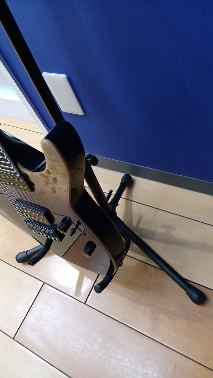 ESP ストラトキャスタータイプ a847686d2e47670270b89ede006f25