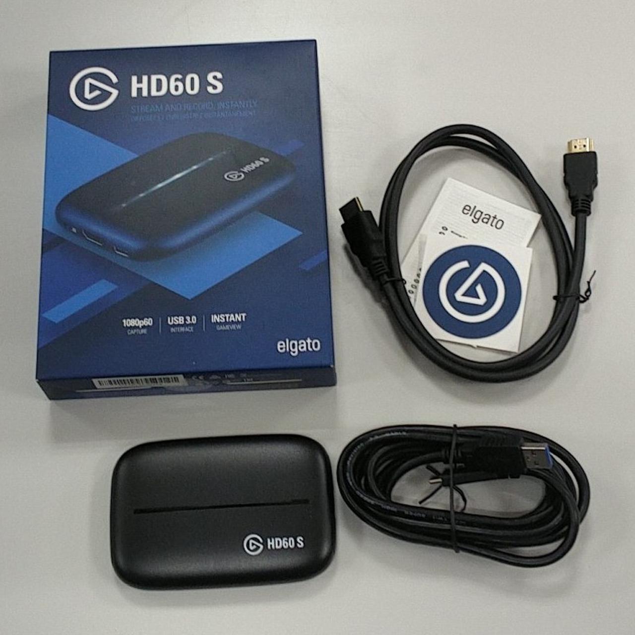 Elgato HD60 S+ キャプチャーデバイスとケーブル