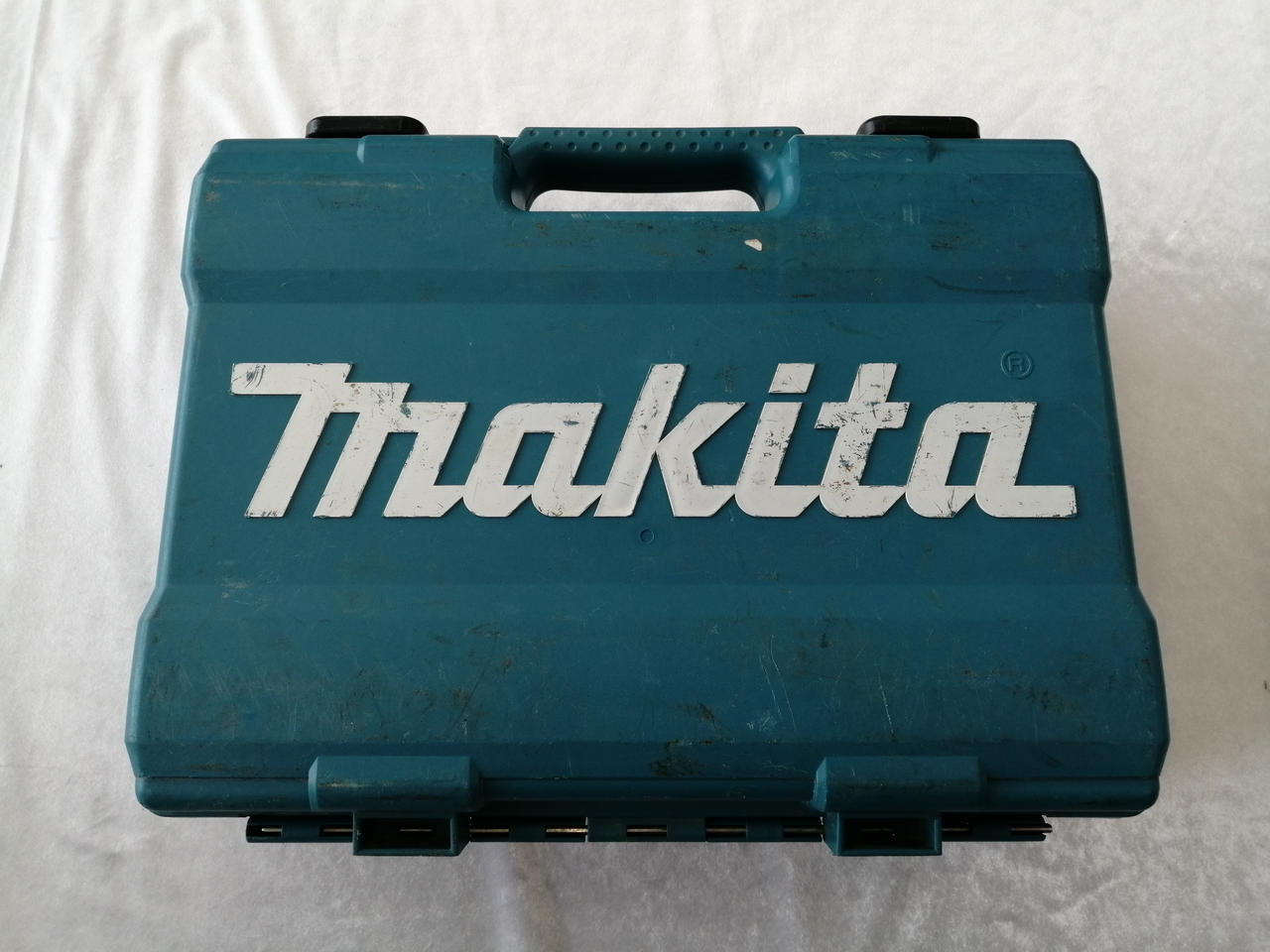 キズ、汚れあります