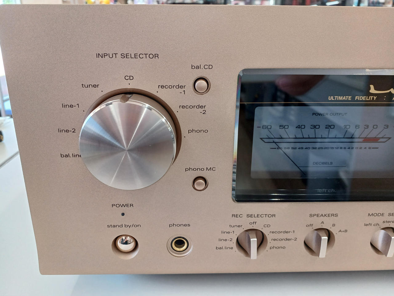 ラックスマン(LUXMAN)|プリメインアンプ（トランジスター