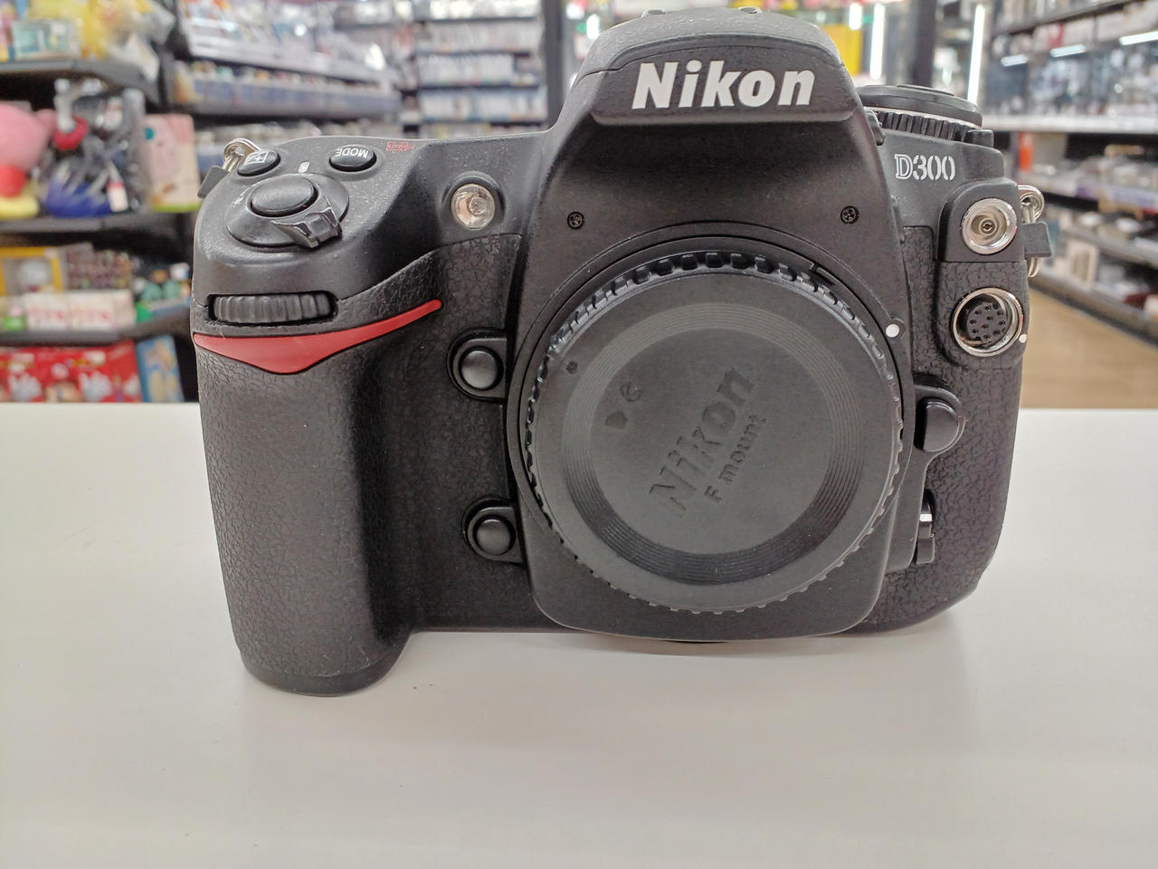 ✨極美品 Nikon D300　デジタル一眼レフ　防湿庫管理 ＃N024 ✨ ✨極美品 Nikon D300 デジタル一眼レフ 防湿庫管理 ＃N024