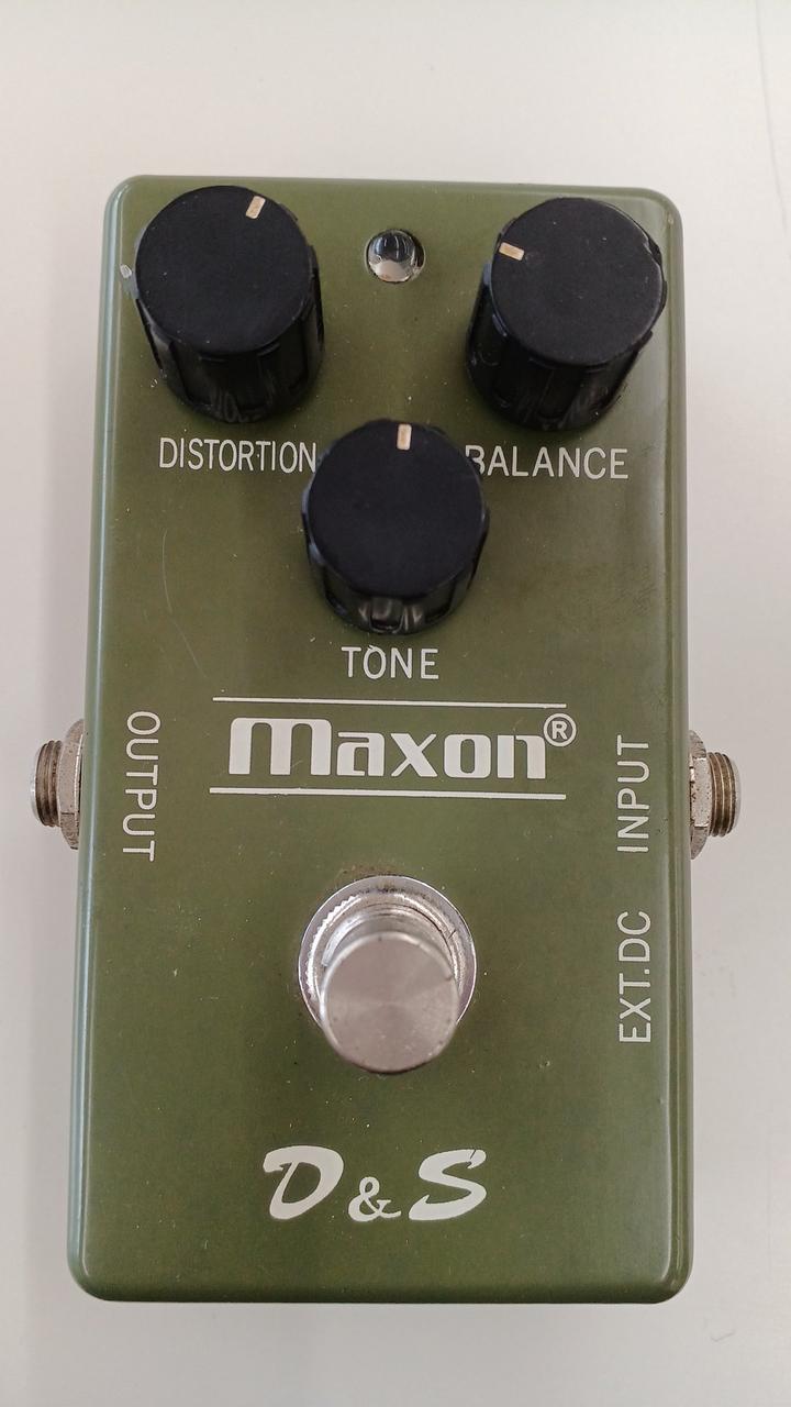 日本製MAXON マクソンD&S ディストーション&サスティナー初期物 MAXON ( マクソン ) D&S ディストーション&サスティナー 送料