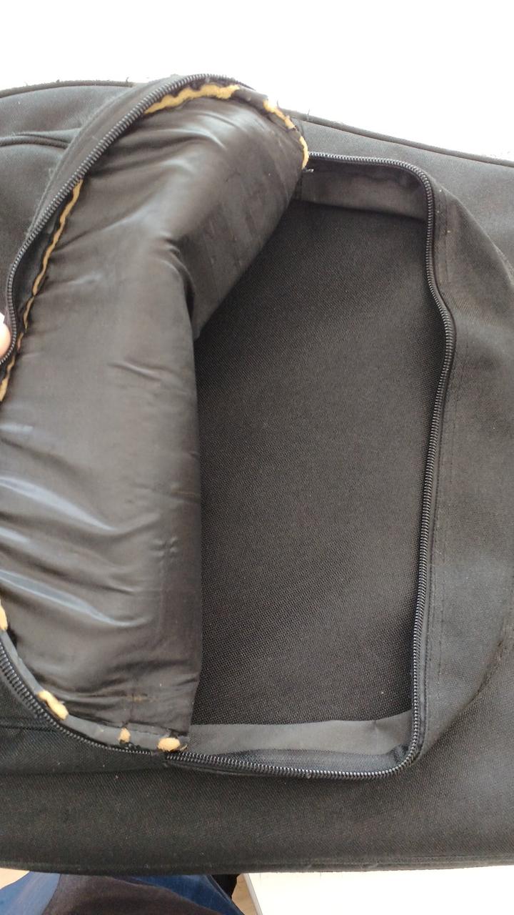 チャックありません