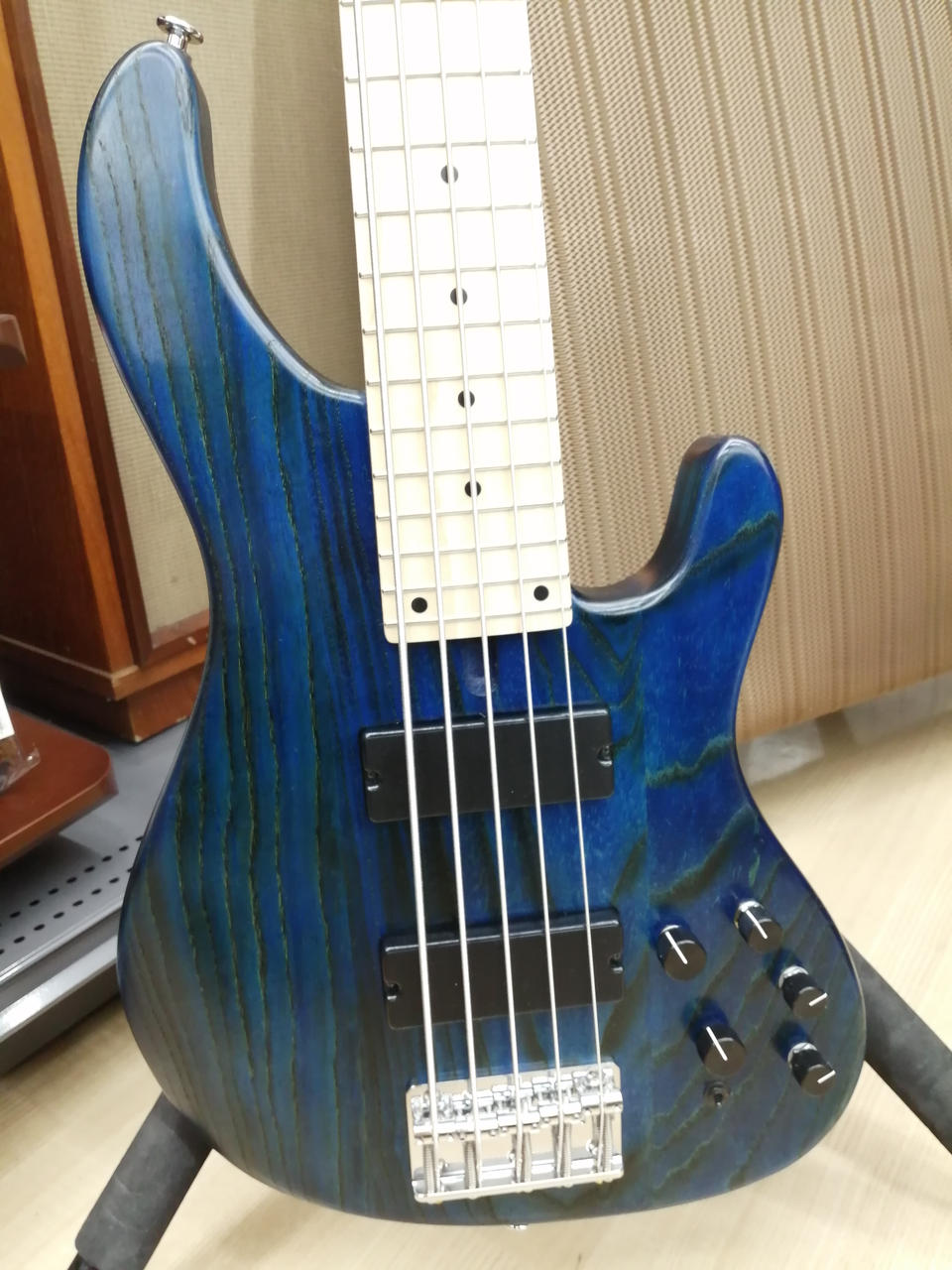 [特価]Bacchus TF5-STD-ASH 5弦ベース Amazon | Bacchus TF5-STD ASH/M RED-OIL-BN S/N：C31493 【5弦