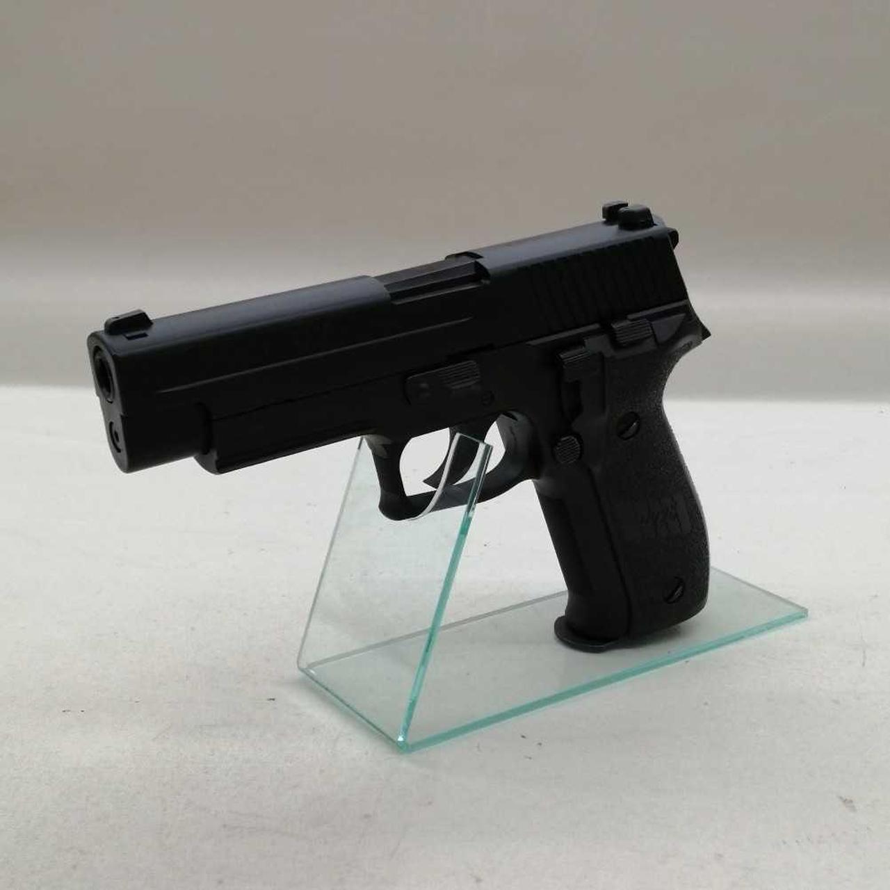 スタンドは付属しません