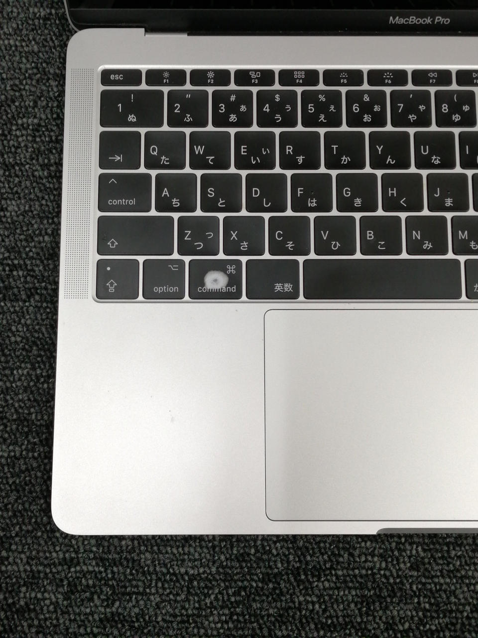 Commandキー塗装ハゲあります