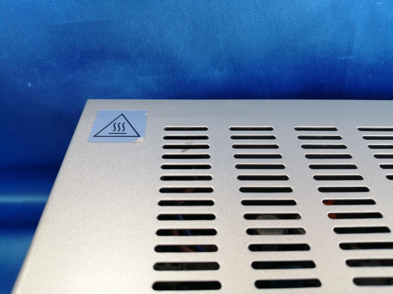 キズ、汚れあります