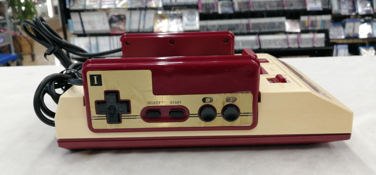 キズ、汚れ、ヤケあります