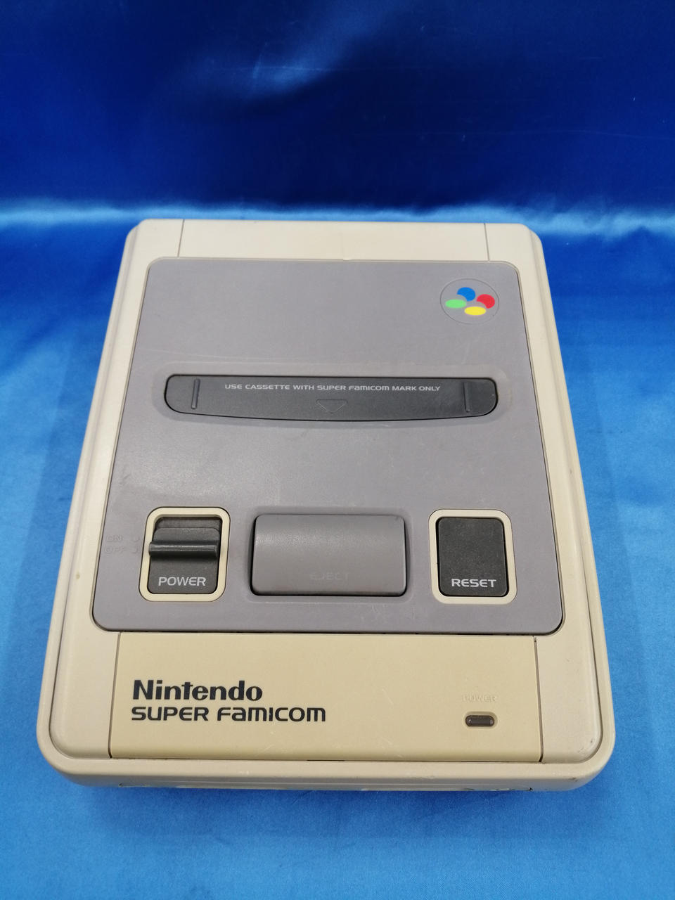 キズ、汚れあります